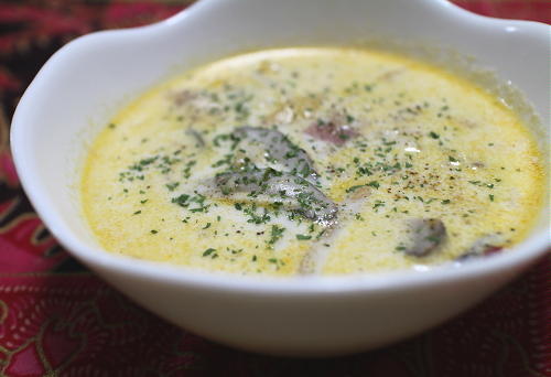 今日のキムチレシピ：椎茸とキムチのミルクスープ
