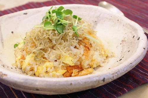 今日のキムチ料理レシピ：しらすキムチチャーハン