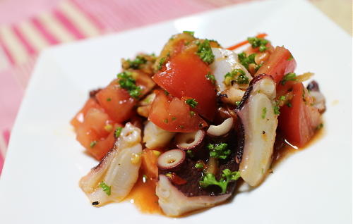今日のキムチ料理レシピ：タコのピリ辛マリネ