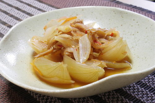 今日のキムチ料理レシピ：玉ねぎのピリ辛煮