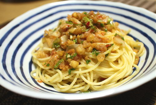 今日のキムチレシピ：天かすキムチパスタ