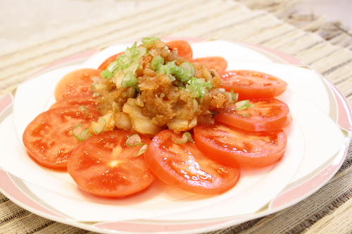 今日のキムチ料理レシピ：トマトのキムチおろしドレッシング