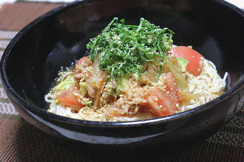 今日のキムチ料理レシピ：トマトキムチ素麺