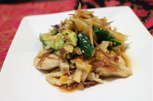 今日のキムチ料理レシピ：鶏肉ときゅうりのキムチ中華和え