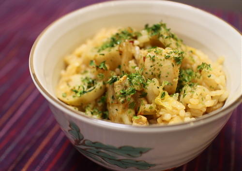 今日のキムチ料理レシピ：鶏肉とレンコンとキムチの炊き込みご飯
