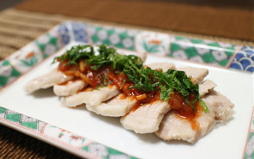 今日のキムチ料理レシピ：豚肉の梅キムチソース