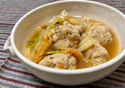 今日のキムチ料理レシピ：とり団子のキムチスープ煮