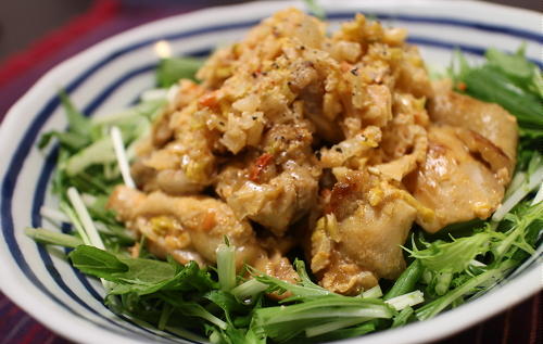 今日のキムチ料理レシピ：鶏もも肉のキムチラッキョウマヨ和え