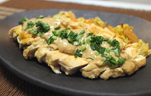 今日のキムチ料理レシピ：鶏むね肉のキムチ酒蒸し