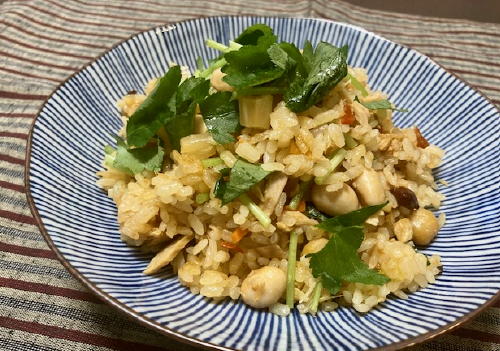 今日のキムチ料理レシピ：ツナとキムチの炊き込みご飯