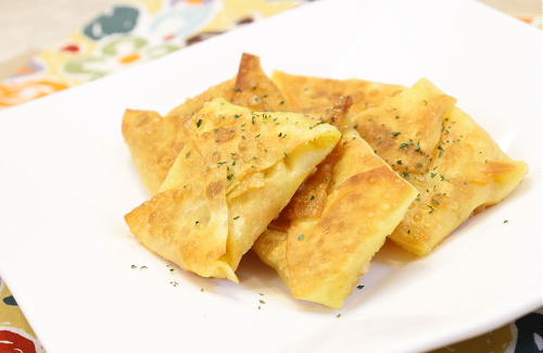 今日のキムチ料理レシピ：焼きキムチワンタン