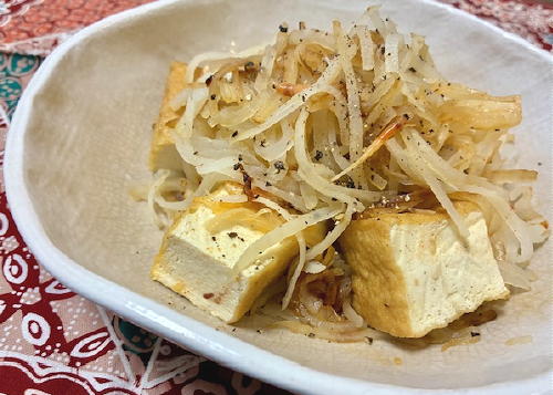 今日のキムチ料理レシピ：厚揚げの大根とキムチの蒸し煮