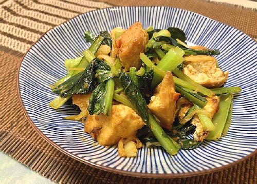 今日のキムチ料理レシピ：厚揚げと小松菜のピリ辛みそマヨ炒め