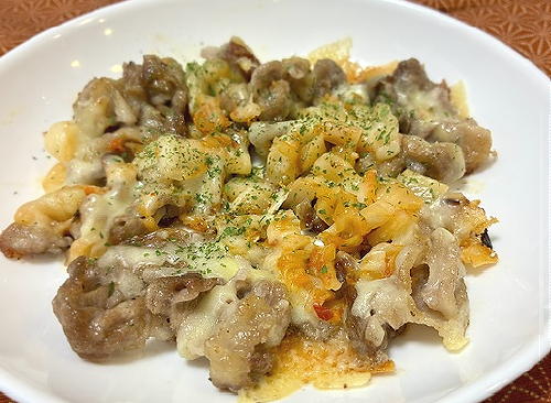 今日のキムチ料理レシピ：豚肉のキムチチーズ焼き