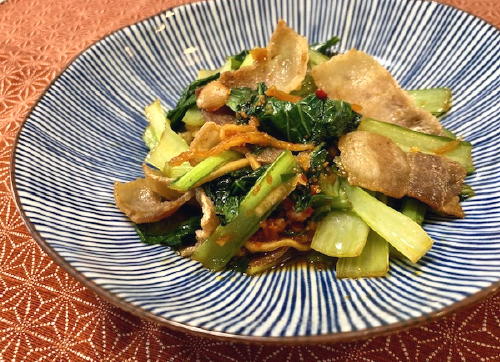 今日のキムチ料理レシピ：豚肉と小松菜のピリ辛炒め