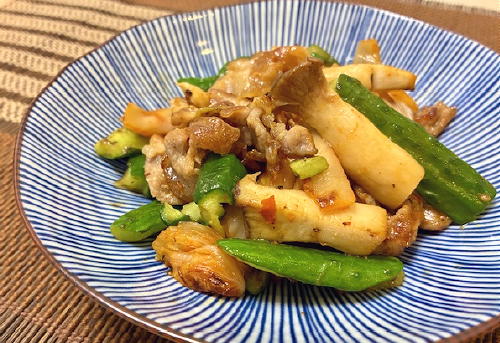 今日のキムチ料理レシピ：豚肉ときゅうりのキムチ炒め