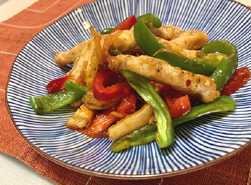 今日のキムチ料理レシピ：豚肉とピーマンのキムチオイスター炒め