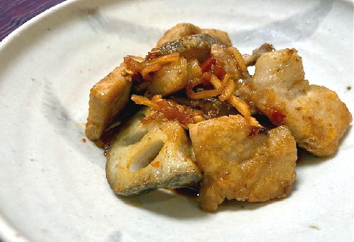 今日のキムチ料理レシピ：豚肉とレンコンの甘辛炒め