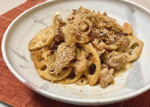 今日のキムチ料理レシピ：豚肉とレンコンのキムチ炒め