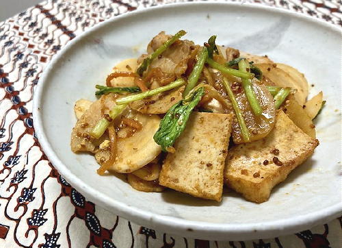 今日のキムチ料理レシピ：豚肉とカブのキムチマスタード炒め
