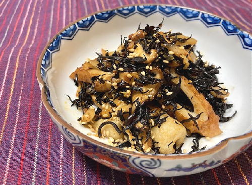 今日のキムチ料理レシピ：ちくわとひじきのキムチ炒め煮