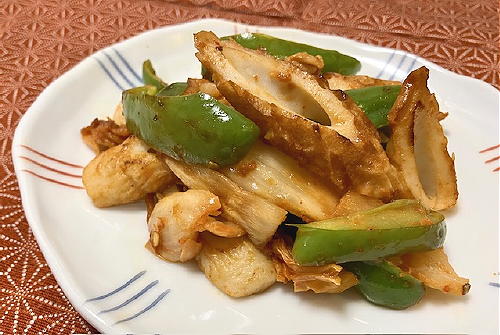 今日のキムチ料理レシピ：竹輪とピーマンとキムチのケチャマヨ炒め