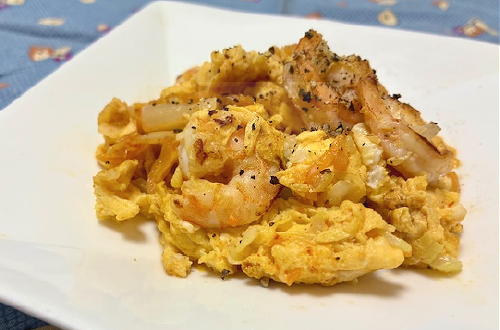 今日のキムチ料理レシピ：えびとキムチの卵炒め