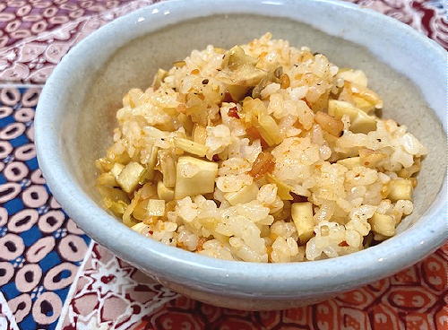 今日のキムチ料理レシピ：エリンギとキムチの混ぜご飯
