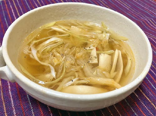 今日のキムチ料理レシピ：エリンギとキムチのレンジスープ