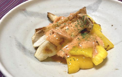 今日のキムチ料理レシピ：パプリカとエリンギのピリ辛マヨサラダ