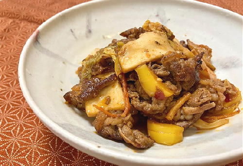 今日のキムチ料理レシピ：牛肉とエリンギとキムチのケチャップ炒め