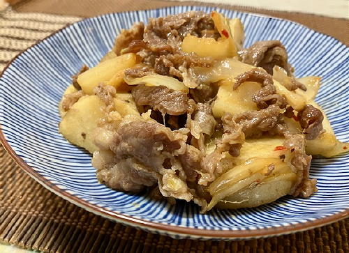 今日のキムチ料理レシピ：牛肉と長芋とキムチの甘辛煮