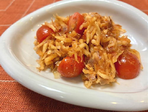 今日のキムチ料理レシピ：切り干し大根とトマトのピリ辛和え