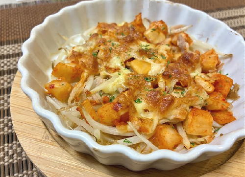 今日のキムチレシピ：もやしと大根キムチのチーズ焼き