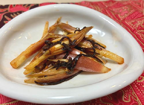 今日のキムチ料理レシピ：みょうがのキムチ塩昆布和え