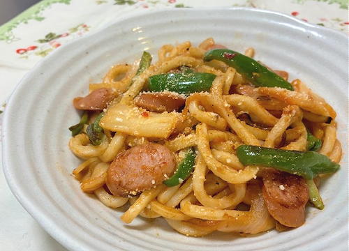 今日のキムチ料理レシピ：ナポリタン風キムチうどん