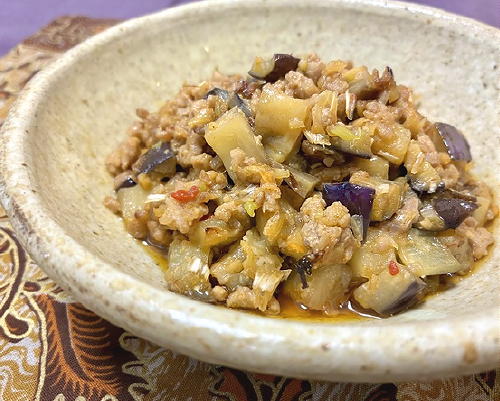 今日のキムチ料理レシピ：ピリ辛なす肉味噌