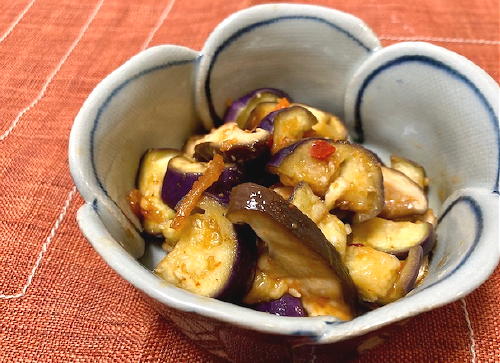 今日のキムチ料理レシピ：茄子とシイタケのピリ辛和え