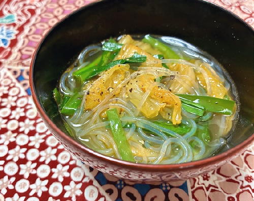 今日のキムチ料理レシピ：にらと春雨のキムチスープ
