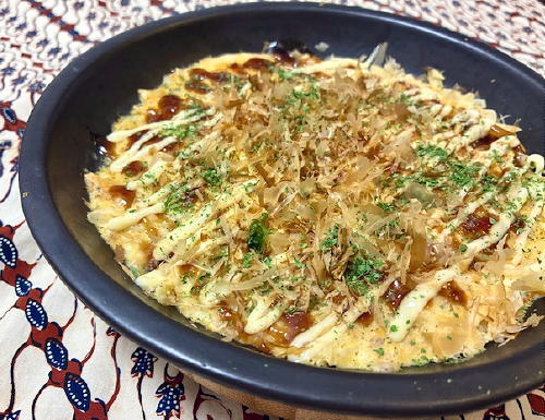 今日のキムチ料理レシピ：レンジで作るキムチ入りのお好み焼き風