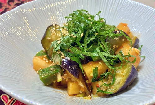 今日のキムチレシピ：オクラと茄子のキムチ和え