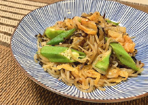 今日のキムチ料理レシピ：白滝のキムチ塩昆布炒め