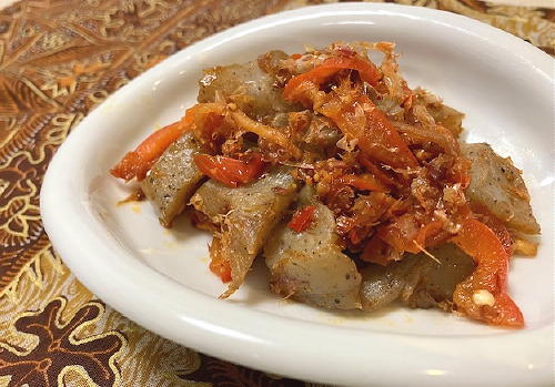 今日のキムチ料理レシピ：こんにゃくとパプリカのピリ辛醤油炒め