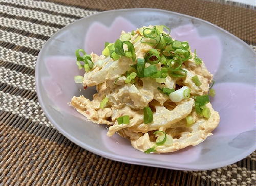 今日のキムチ料理レシピ：レンコンのピリ辛クリームチーズ和え