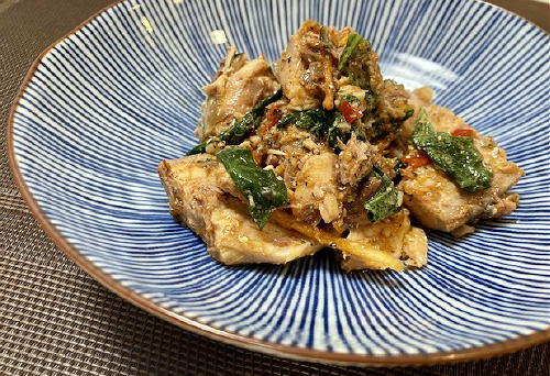 今日のキムチ料理レシピ：サバ缶のピリ辛大葉和え