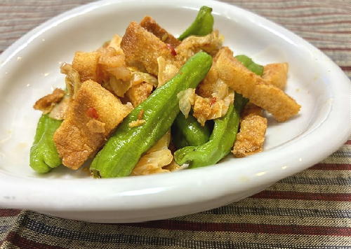今日のキムチ料理レシピ：油揚げとししとうのキムチ和え