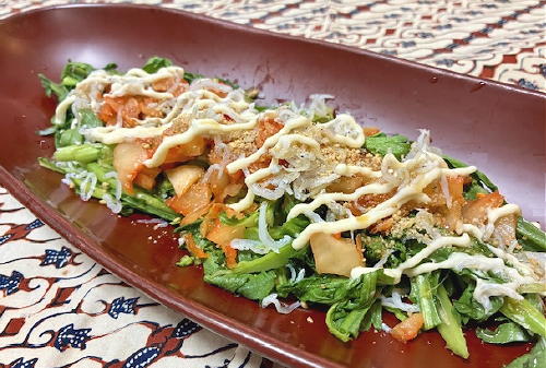 今日のキムチ料理レシピ：春菊のシラスキムチマヨサラダ