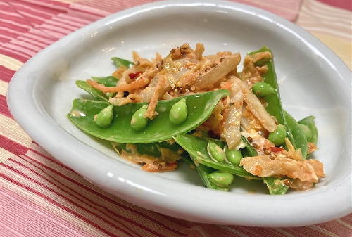 今日のキムチ料理レシピ：スナップエンドウとキムチの粒マスタード和え
