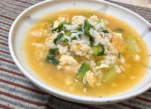 今日のキムチ料理レシピ：鶏ひき肉と小松菜とキムチの雑炊