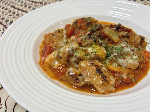 今日のキムチ料理レシピ：鶏肉のトマトキムチ煮込み